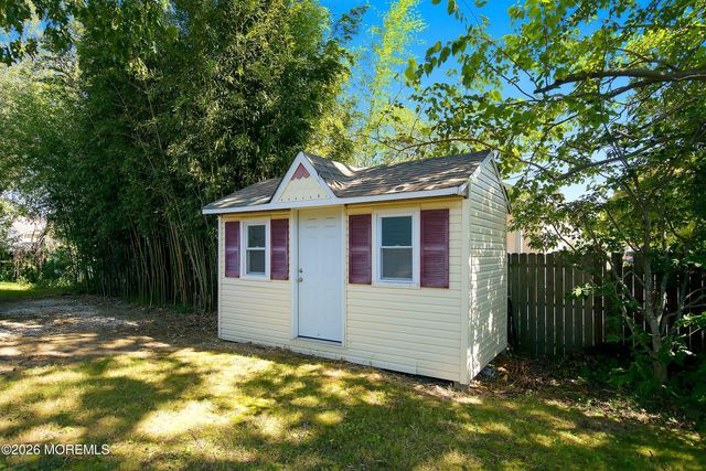 4 River Park Drive, Brick, NJ 08724