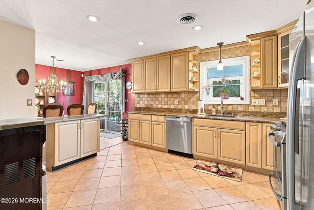 4 River Park Drive, Brick, NJ 08724