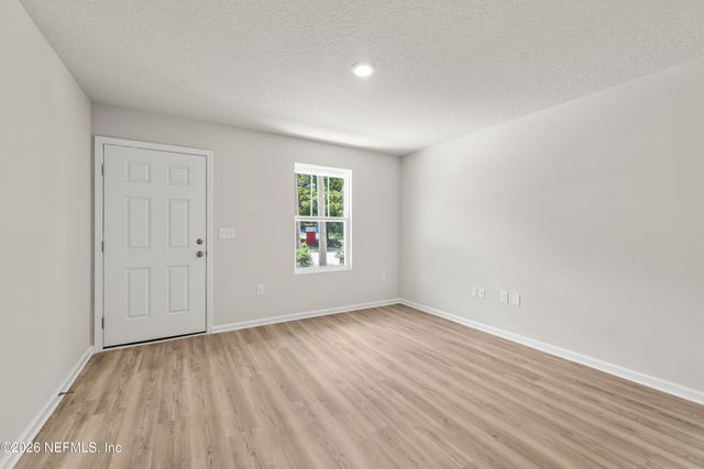 147 43RD Street E, Jacksonville, FL 32208