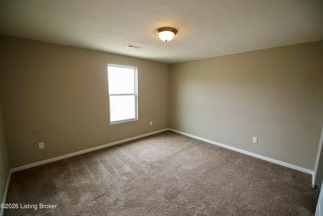 12079 Parkview Trace Dr, Louisville, KY 40229