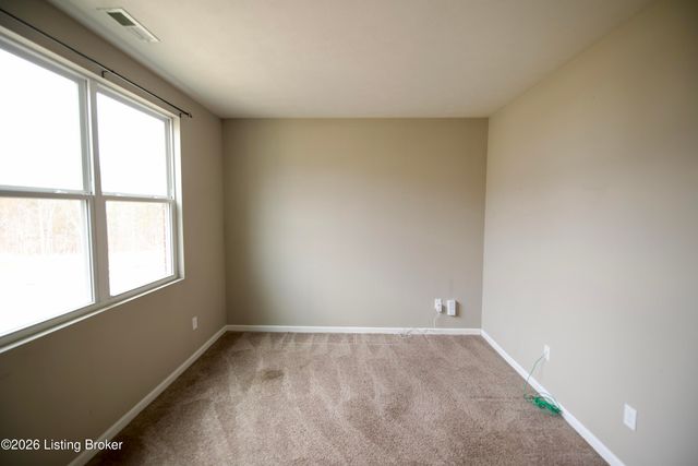 12079 Parkview Trace Dr, Louisville, KY 40229