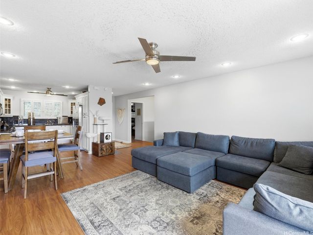 1237 Akipohe Streets 4C, Kailua, HI 96734