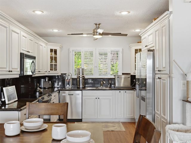 1237 Akipohe Streets 4C, Kailua, HI 96734