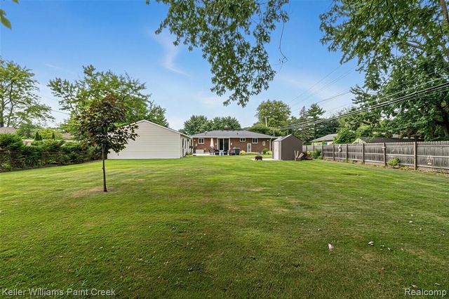 37050 Ilene Street, Clinton Township, MI 48036