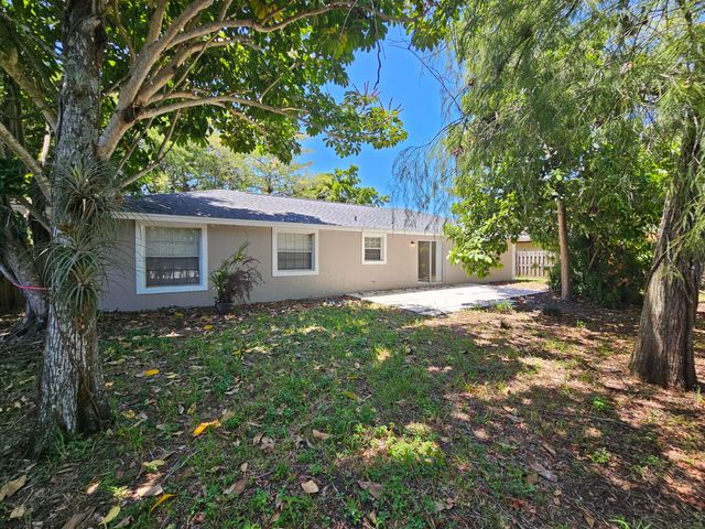 1878 Wisteria Street, Wellington, FL 33414