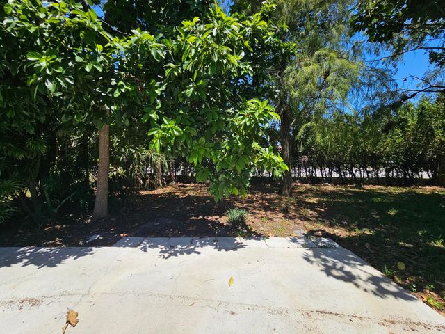 1878 Wisteria Street, Wellington, FL 33414