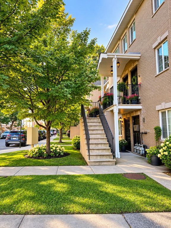 3705 Pratt Avenue 2C, Bronx, NY 10466 — photo 2
