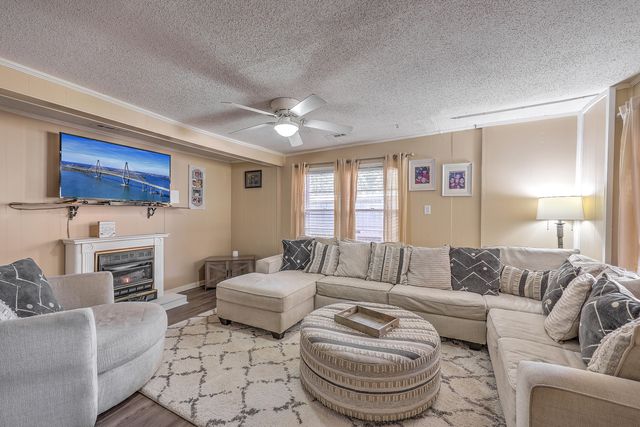 135 Pandora Drive, Goose Creek, SC 29445