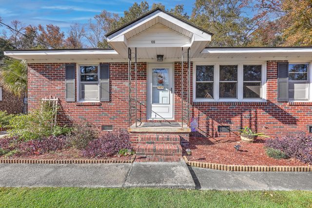 135 Pandora Drive, Goose Creek, SC 29445