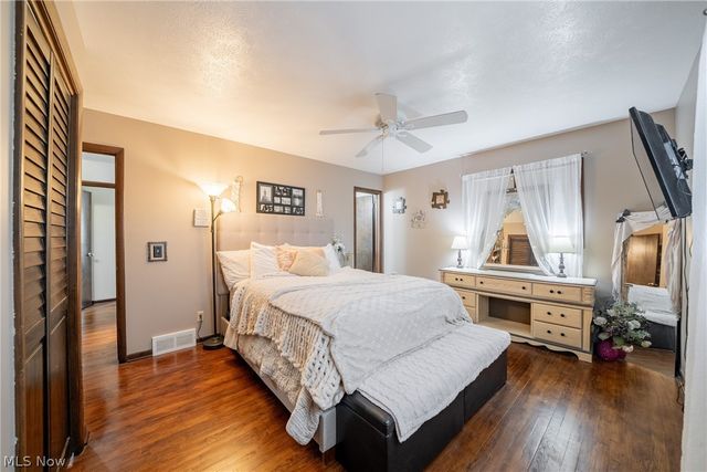 1205 Tulip Court, Brunswick, OH 44212