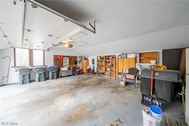 1205 Tulip Court, Brunswick, OH 44212