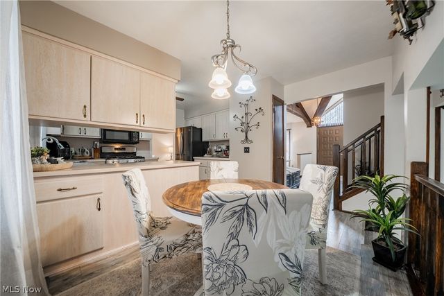 1205 Tulip Court, Brunswick, OH 44212