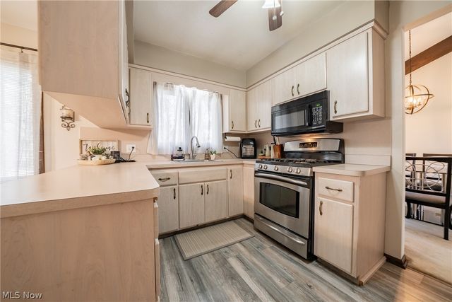 1205 Tulip Court, Brunswick, OH 44212