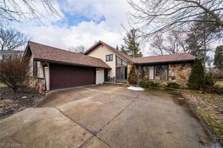 1205 Tulip Court, Brunswick, OH 44212