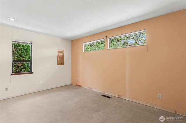 10917 80th Place NE, Kirkland, WA 98034