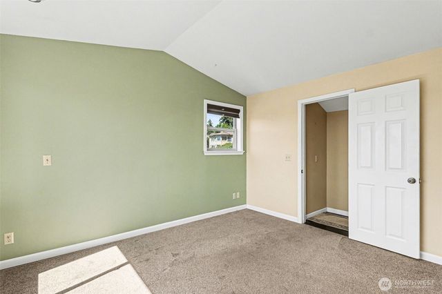 10917 80th Place NE, Kirkland, WA 98034