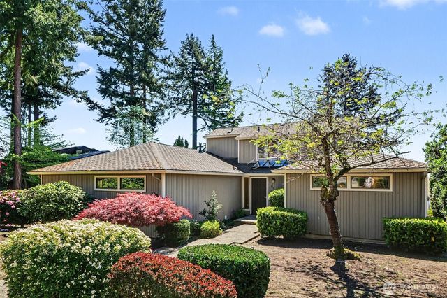 10917 80th Place NE, Kirkland, WA 98034