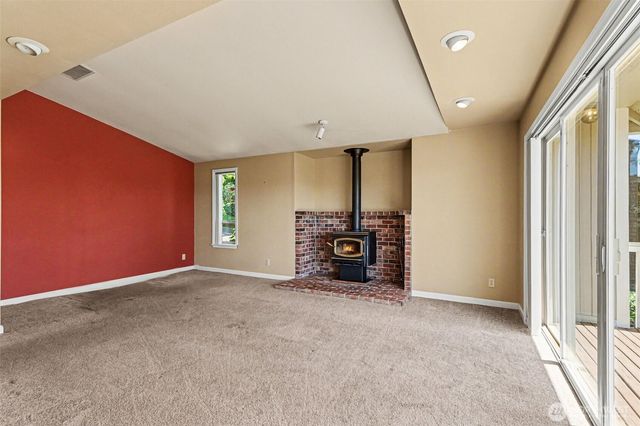 10917 80th Place NE, Kirkland, WA 98034