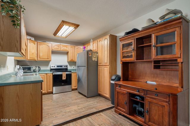 6914 E Highland. Road, Cave Creek, AZ 85331