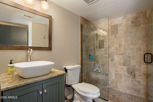 6914 E Highland. Road, Cave Creek, AZ 85331