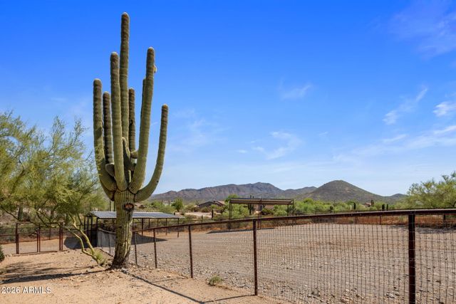 6914 E Highland. Road, Cave Creek, AZ 85331