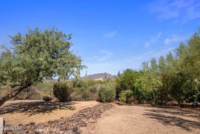 6914 E Highland. Road, Cave Creek, AZ 85331