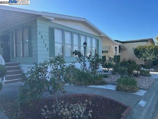 29133 De La Cruz Road, Hayward, CA 94544