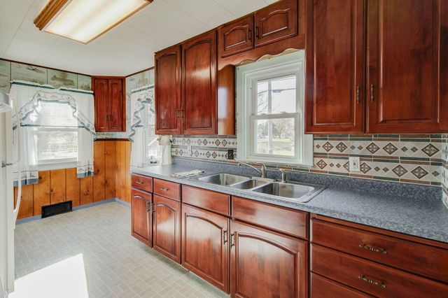 207 Roseland Avenue 207 Roseland Avenue, Springfield, OH 45503