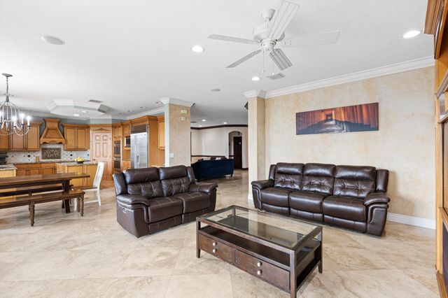 9041 Alexandra Circle, Wellington, FL 33414