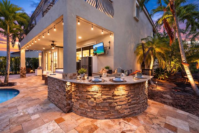 9041 Alexandra Circle, Wellington, FL 33414