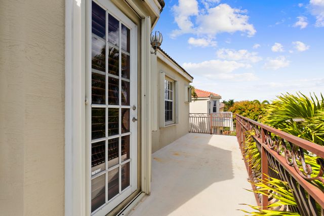 9041 Alexandra Circle, Wellington, FL 33414