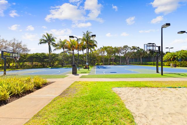 9041 Alexandra Circle, Wellington, FL 33414