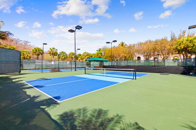 9041 Alexandra Circle, Wellington, FL 33414