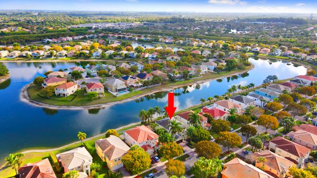 9041 Alexandra Circle, Wellington, FL 33414