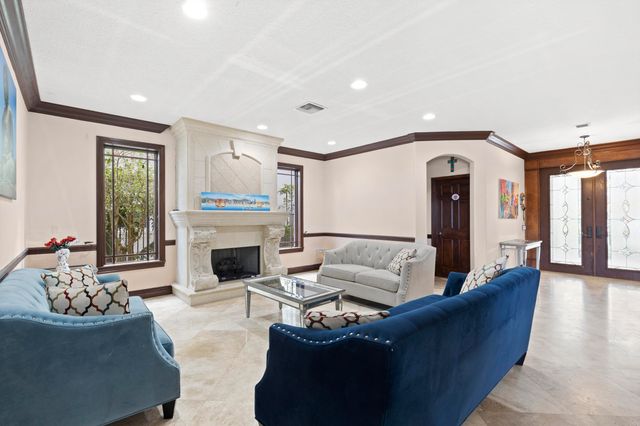 9041 Alexandra Circle, Wellington, FL 33414