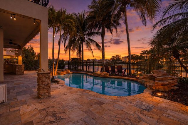 9041 Alexandra Circle, Wellington, FL 33414