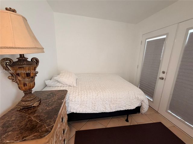 5931 SW 148th Place 1, Miami, FL 33193