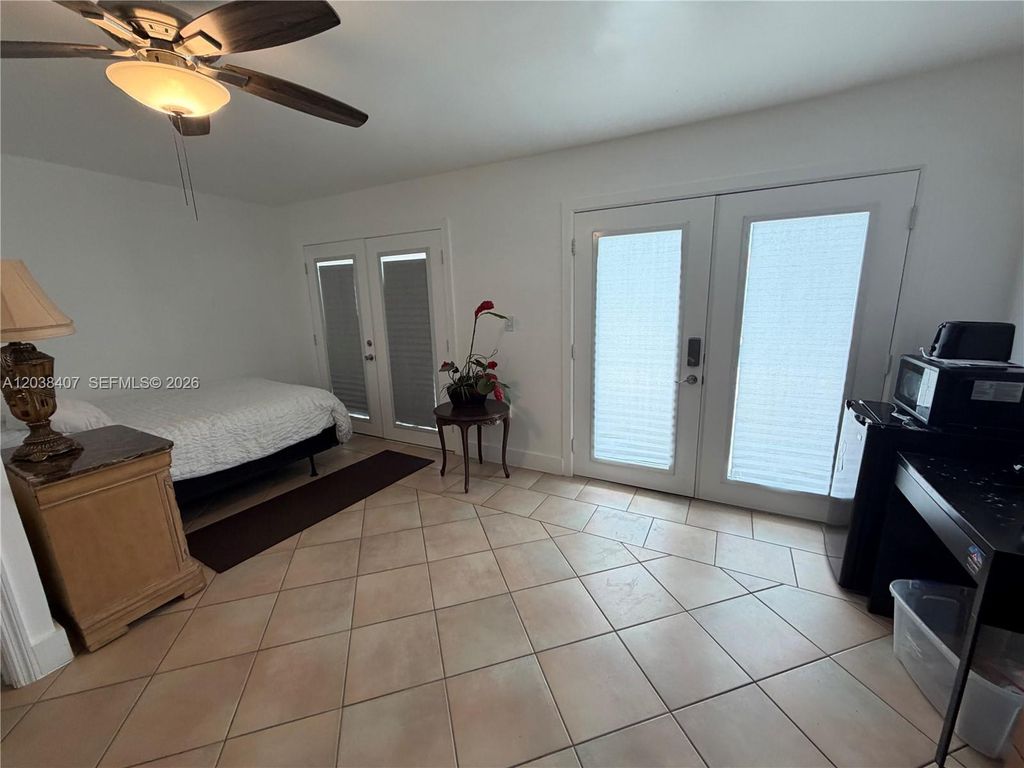 5931 SW 148th Place 1, Miami, FL 33193