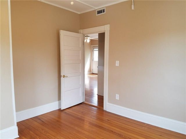 3 Bay View Avenue 5, Bristol, RI 02809