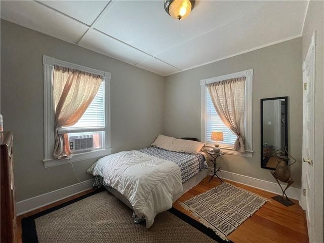 3 Bay View Avenue 5, Bristol, RI 02809