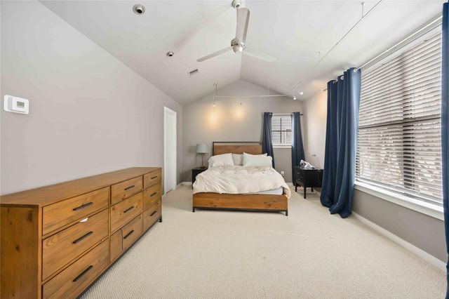 939 Colorado Street 17, Houston, TX 77007