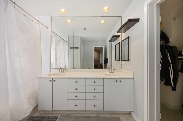 939 Colorado Street 17, Houston, TX 77007