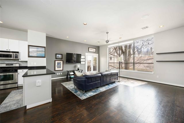 939 Colorado Street 17, Houston, TX 77007