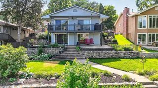 36 BEACH Drive, Lake Tapawingo, MO 64015