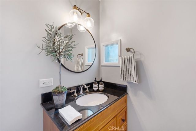 939 N Glendale 1, Glendale, CA 91206