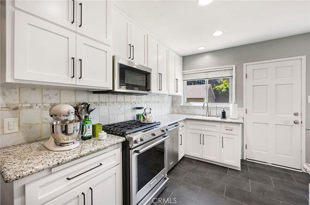 939 N Glendale 1, Glendale, CA 91206
