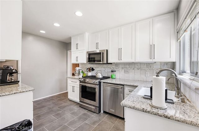 939 N Glendale 1, Glendale, CA 91206