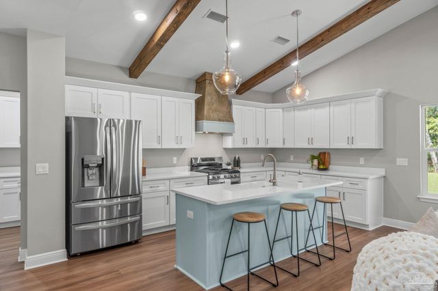 1426 Madelyn Woods Dr, Pensacola, FL 32506