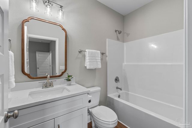 1426 Madelyn Woods Dr, Pensacola, FL 32506