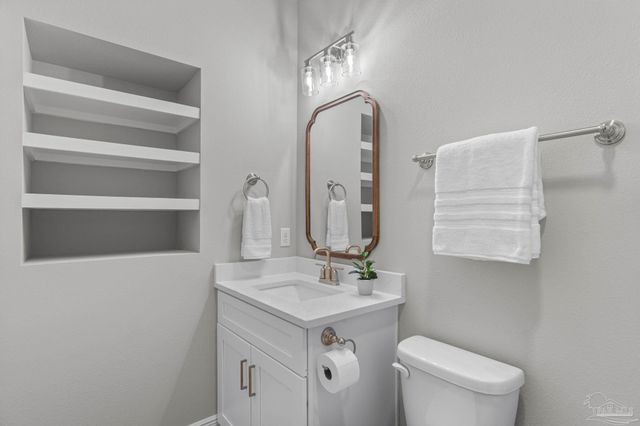 1426 Madelyn Woods Dr, Pensacola, FL 32506